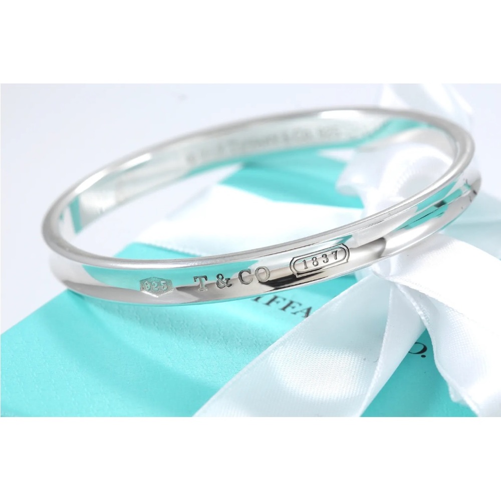 Tiffany & co 1837 bangle